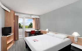 Ibis Budapest Aero Hotel